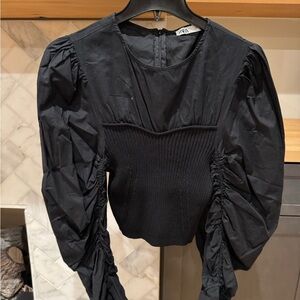 Zara Black Puff-Sleeve Ribbed Cropped Top